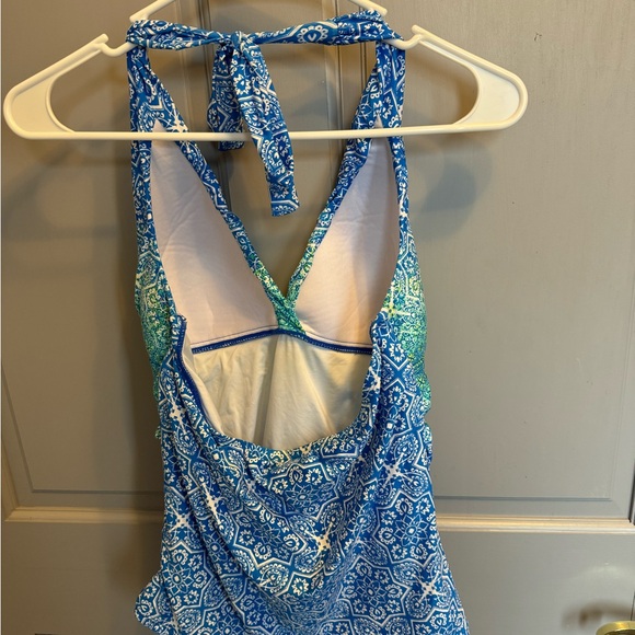 LA BLANCA AQUA BLUE SWIM TOP - 10 - Picture 2 of 5